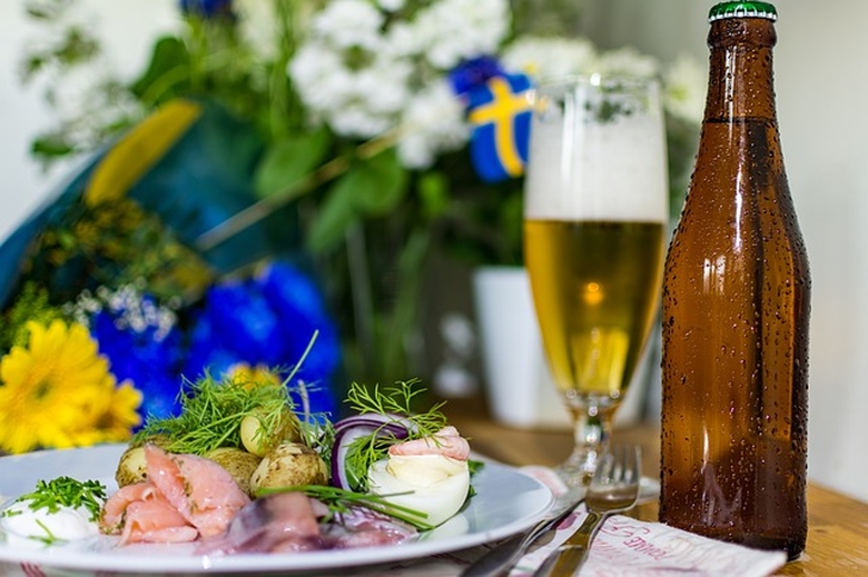 delicii suedeze | gastronomia suedeza |