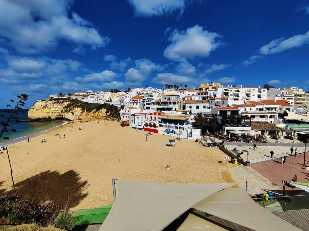 Algarve | Plaja Carvoeiro | Algarve | calatorul multumit |